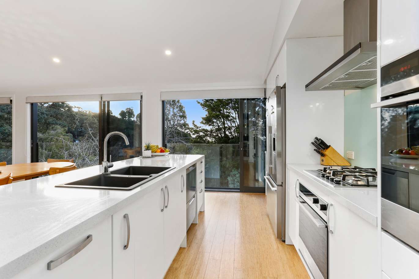 Galley kitchen island - Highend Homes - West Auckland builder